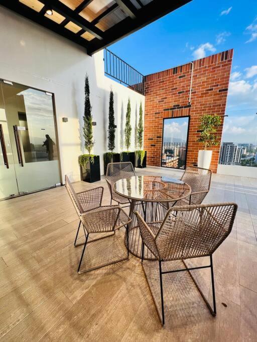 Apartamento 2 Habitaciones, Edificio Airali, Zona 10, Miradolo Guatemala City Exterior photo